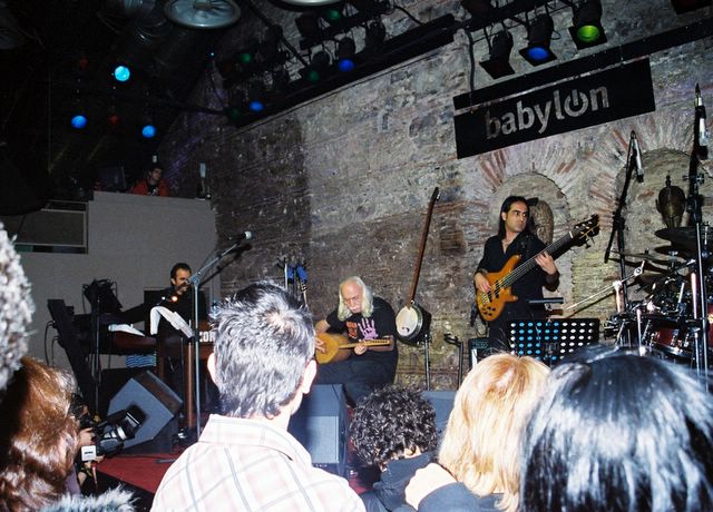 Cahit Berkay - Grup ZAN  Babylon Konser 2007